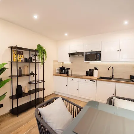 Apartman Palazzio T3 Design Pres Des Plages Et Du Palais