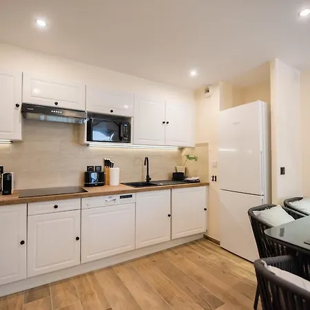 Apartman Palazzio T3 Design Pres Des Plages Et Du Palais *